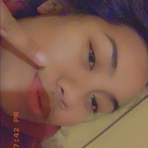 Meet your Posher, Suzina